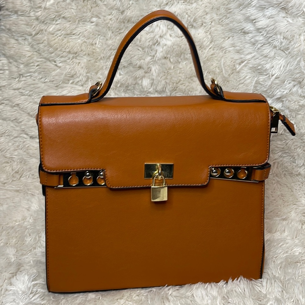 Cognac handlebag